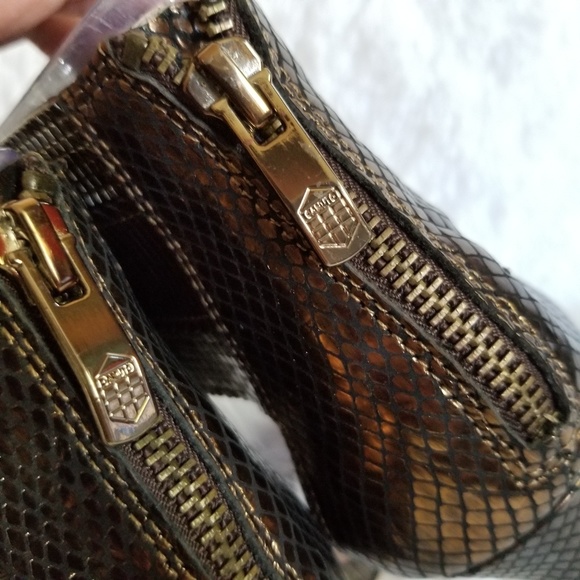 VINCE CAMUTO | Bronze Sandals - Picture 3 of 7